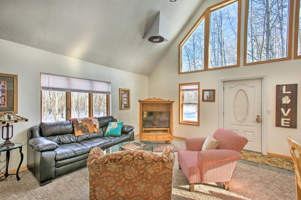 Lakes Of The North Home On Snowmobile And Atv Trail! Mancelona المظهر الخارجي الصورة