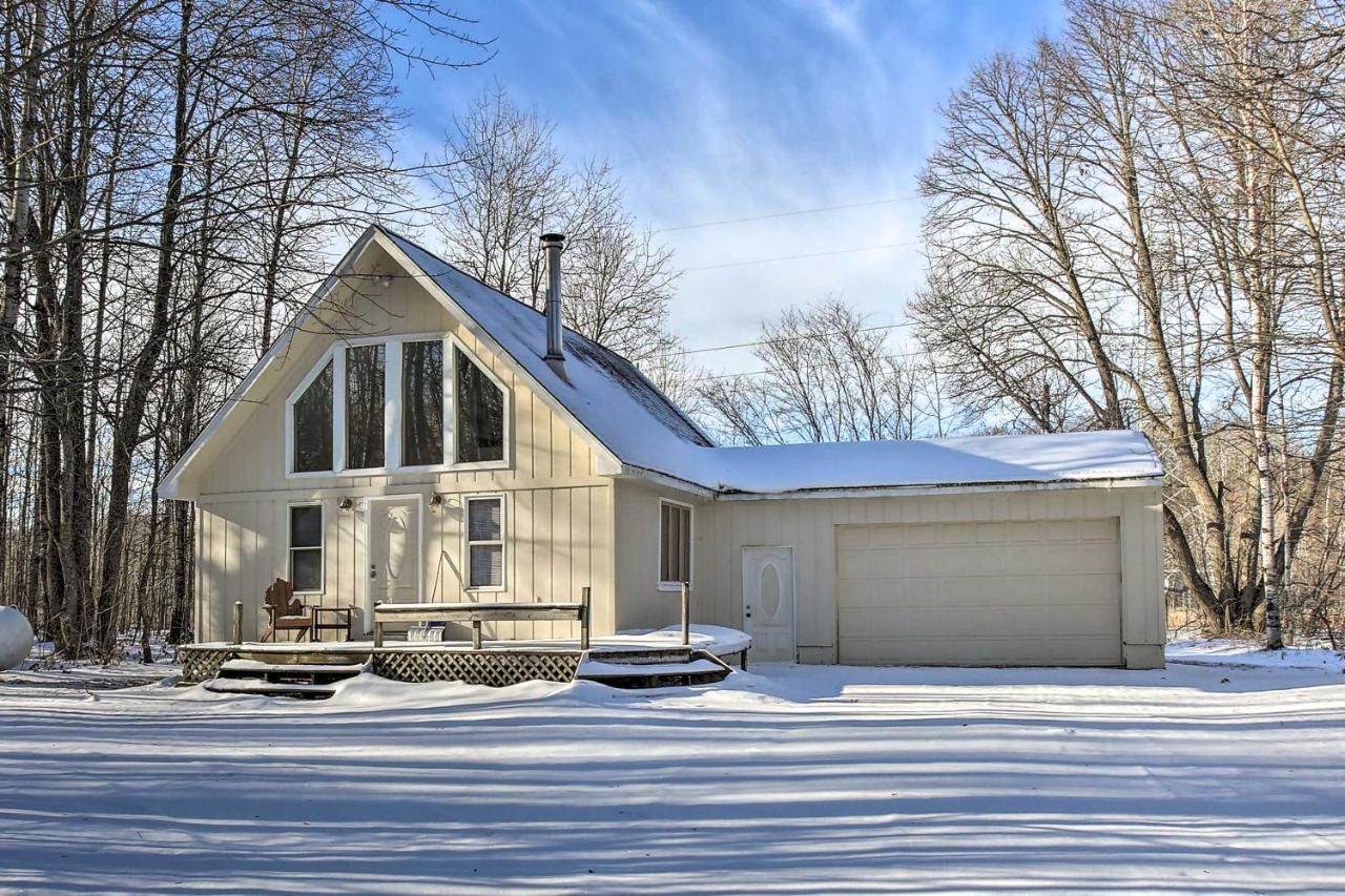 Lakes Of The North Home On Snowmobile And Atv Trail! Mancelona المظهر الخارجي الصورة